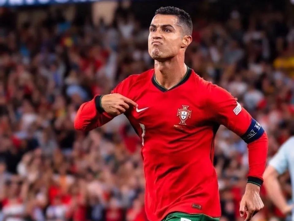 九游体育-C罗在瑞士队比赛中精彩发挥，赛况扑朔迷离引发热议！的简单介绍