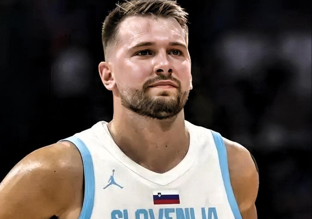 东契奇回归赛场，败北首场状态亮眼，TL观众沸腾！的简单介绍