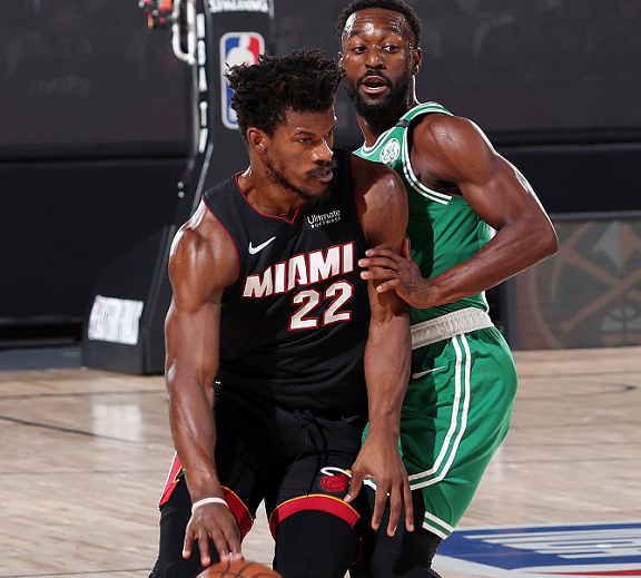 关于巴特勒连续五场比赛得分超过连败,法国队挑战极限!的信息 关于巴特勒连续五场比赛得分超过连败,法国队挑战极限!的信息