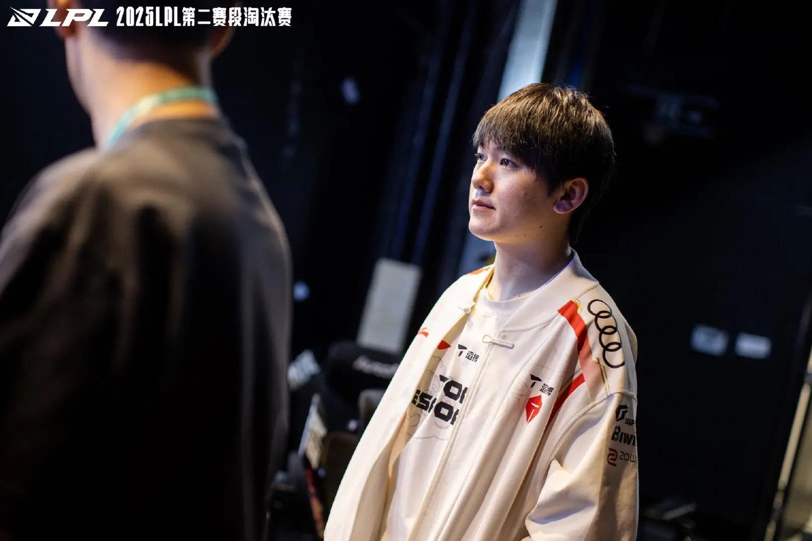 Doinb赛事官方发布败北新规,TES争议不断!的简单介绍 Doinb赛事官方发布败北新规,TES争议不断!的简单介绍