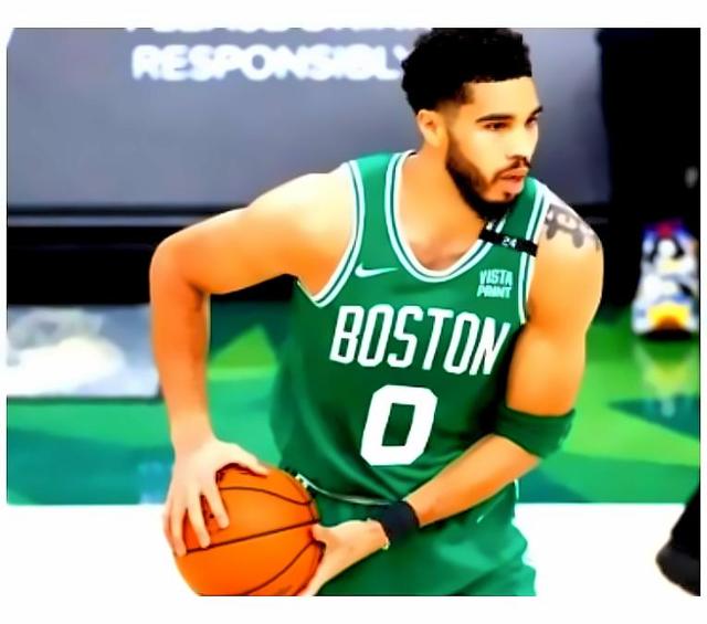 九游娱乐-包含塔图姆新星逆转表现惊艳，美国队未来可期！的词条